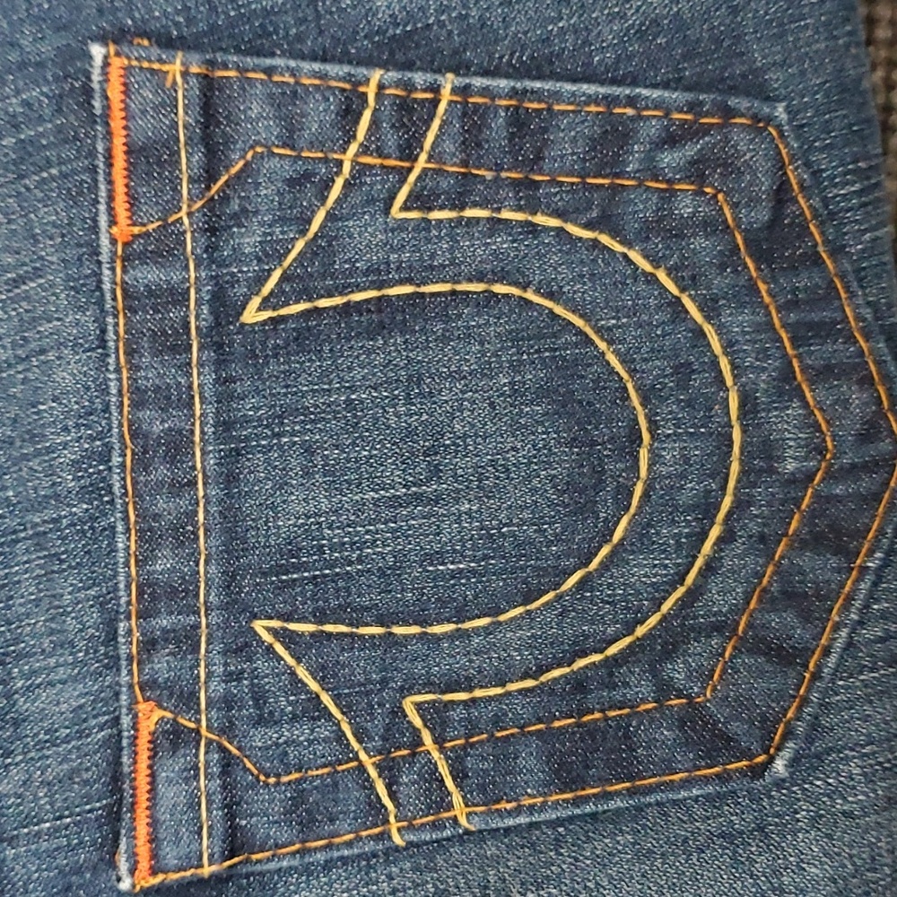 Size 27.  7" Rise. 31 Inseam. - Picture 11 of 12